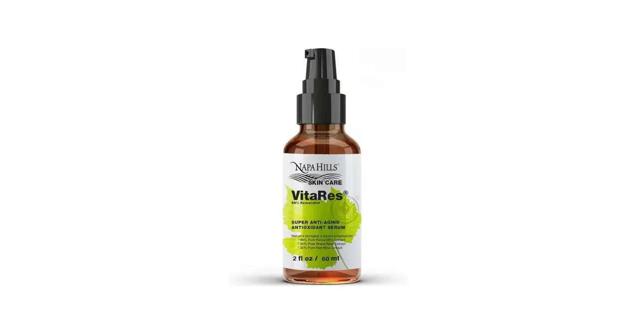 En flaska med Napa Hills VitaRes Super Anti-Aging Antioxidant Serum, med 98% resveratrol f&ouml;r din hudv&aring;rd.
